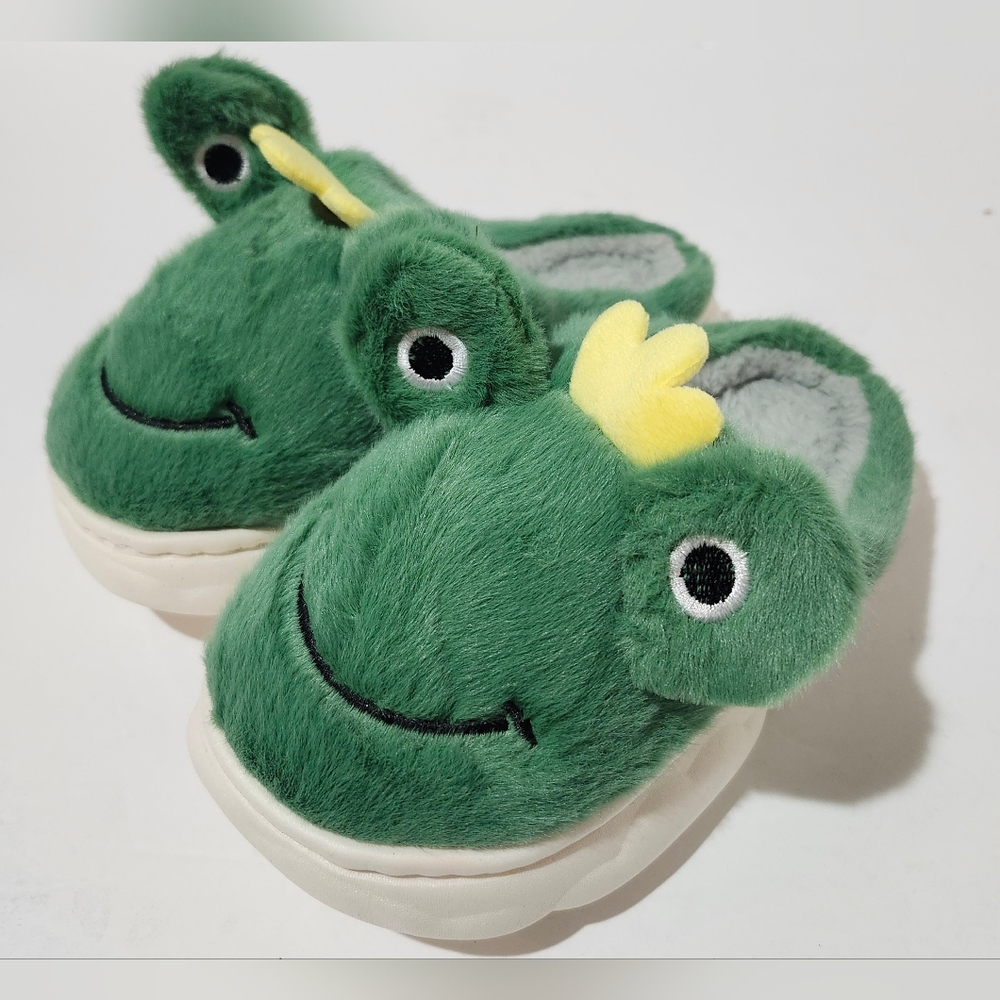 Plush Happy Green Frog Slippers with Yellow Crowns Kids 12